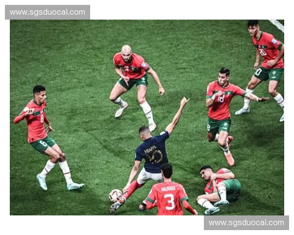 世界杯盛宴：全球足坛的巅峰对决与梦想之旅